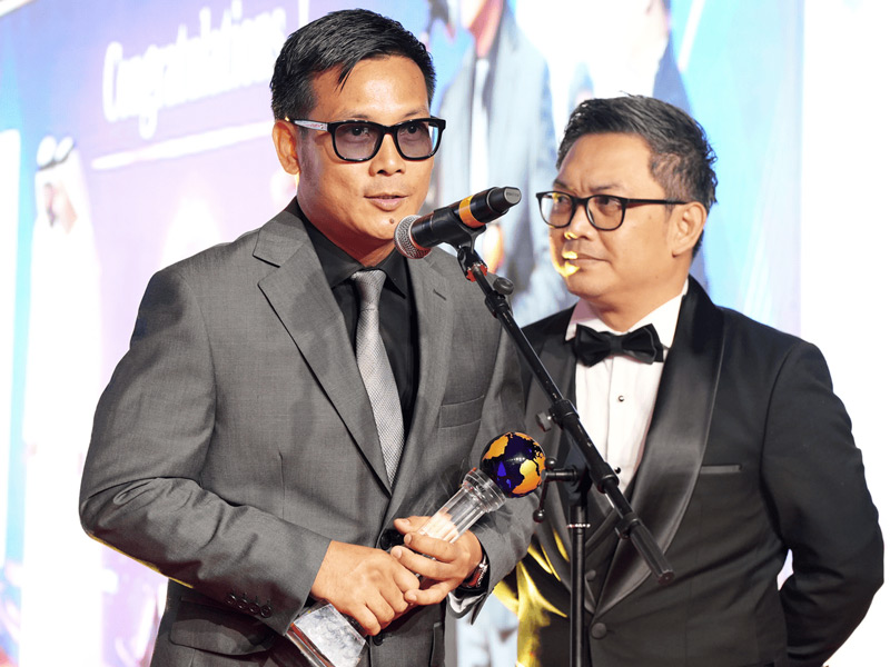Education technology leaders recognised on stage at the World Technology Awards