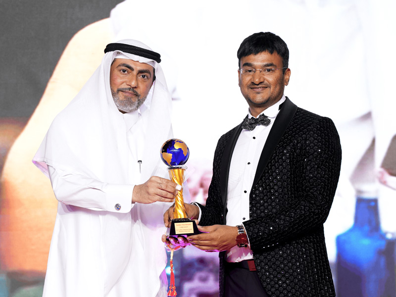 Learning technology leaders recognised on stage at the World Technology Awards
